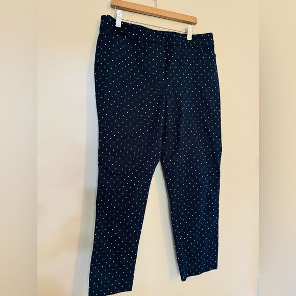 Liz Claiborne Blue Polka Dot Capris - Picture 1 of 8